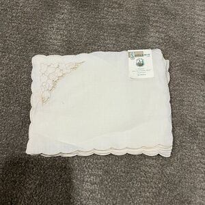 Madeira Superbia Vintage White Linen‎ Napkins with Floral Embroidery Set of 6